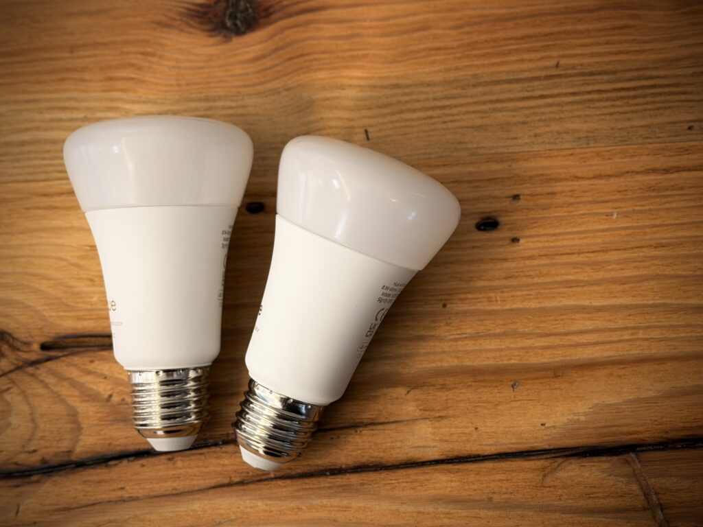 Philips HUE Inteligentna żarówka LED