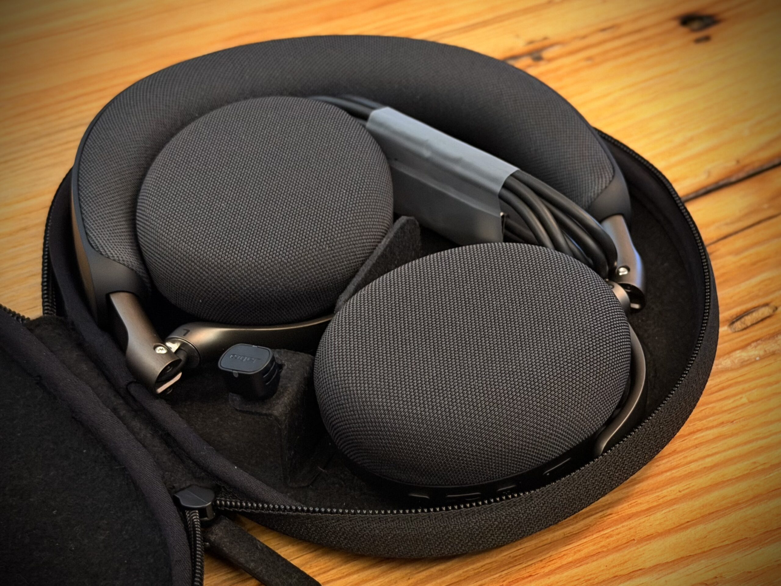 Jabra Evolve3 75